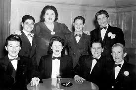 V12 -Sp - women in tuxes