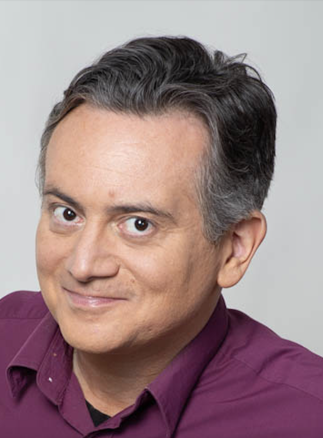 Danny Ashkenasi Headshot 2a crop